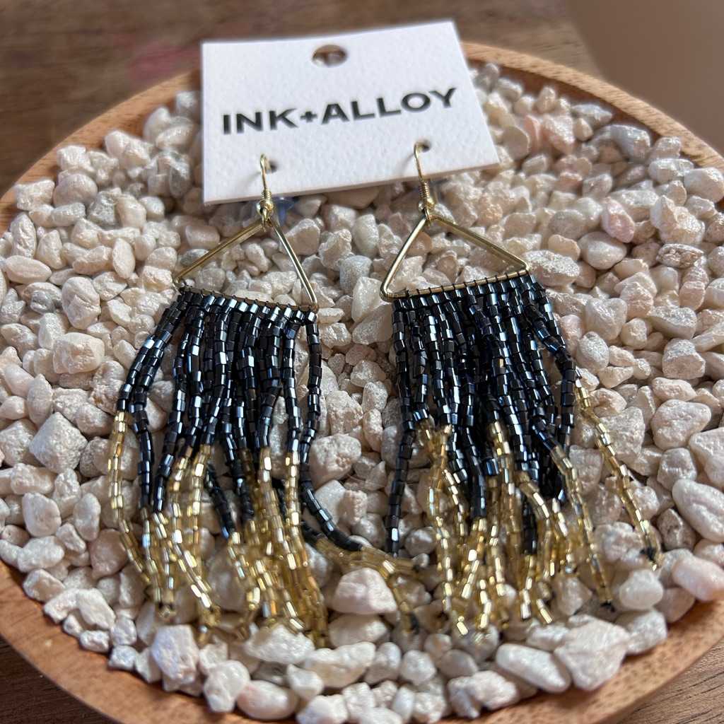 Ink Alloy Navy And Gold Beaded Earrings Nwt 30$